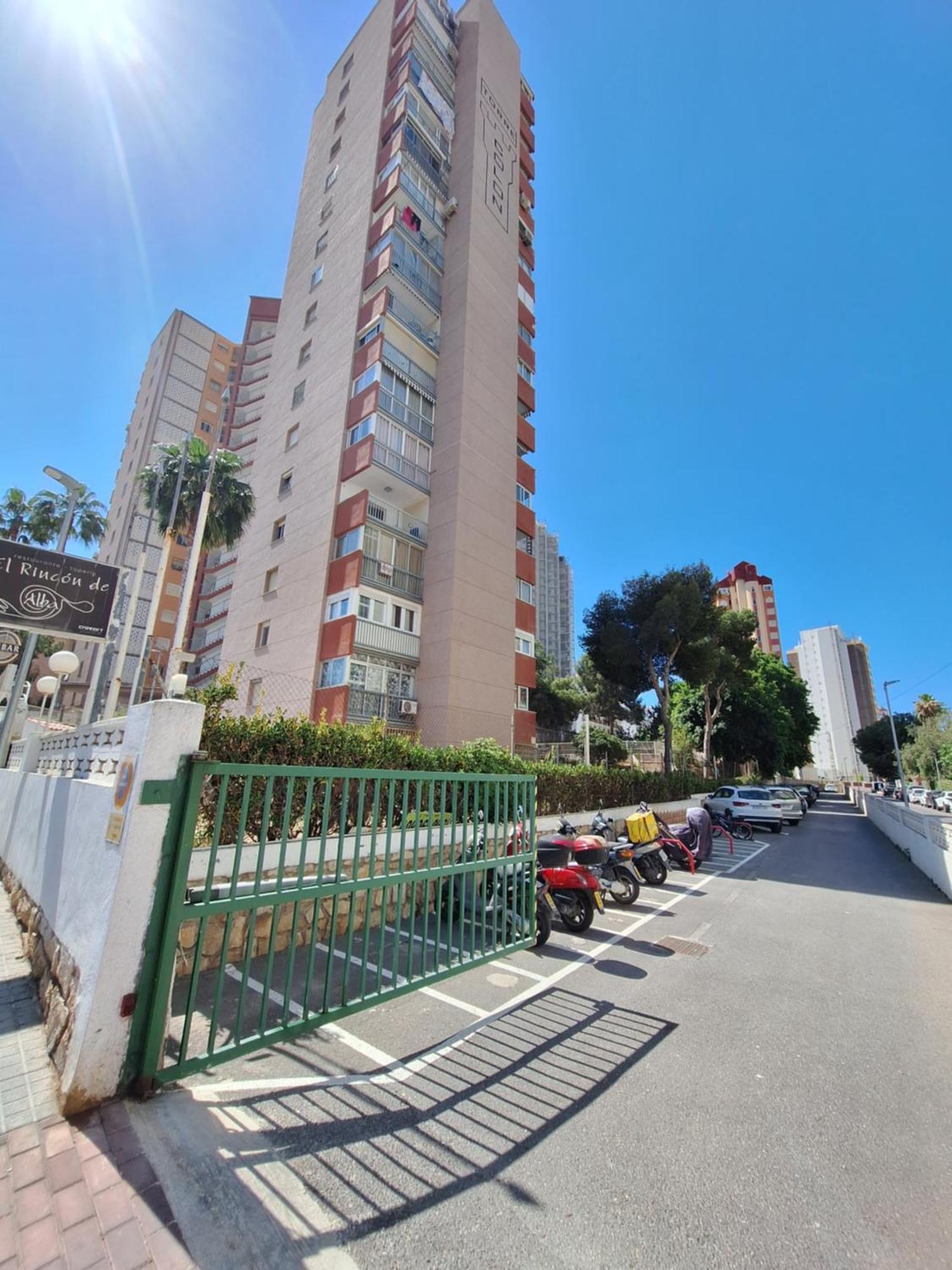 Beautiful 2 Bedrooms Aparatament Бенидорм Экстерьер фото