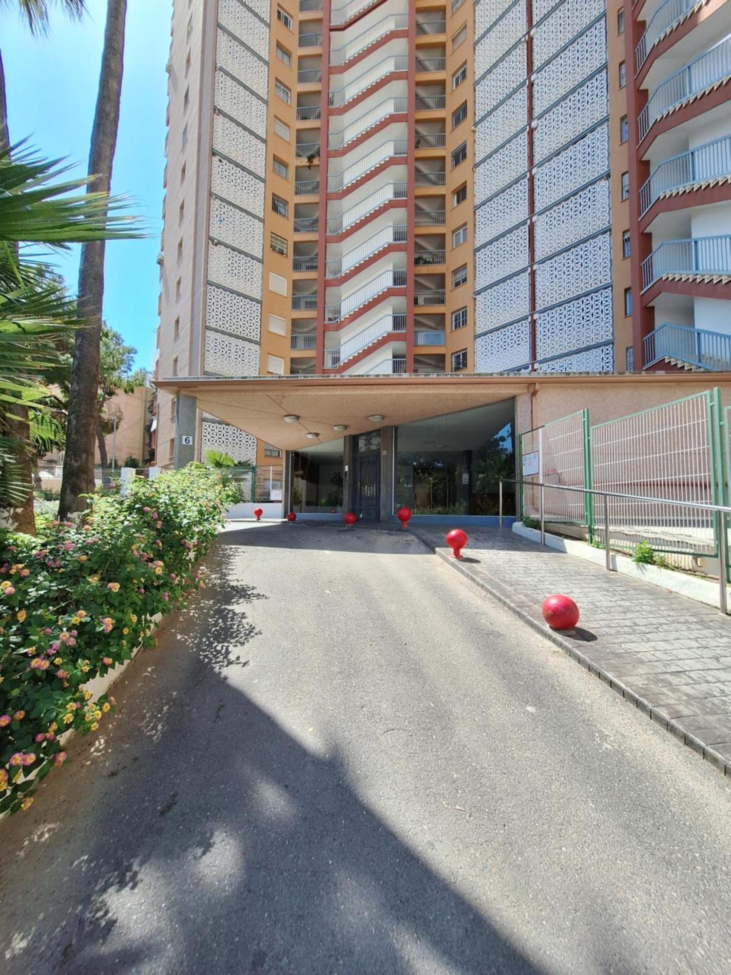 Beautiful 2 Bedrooms Aparatament Бенидорм Экстерьер фото
