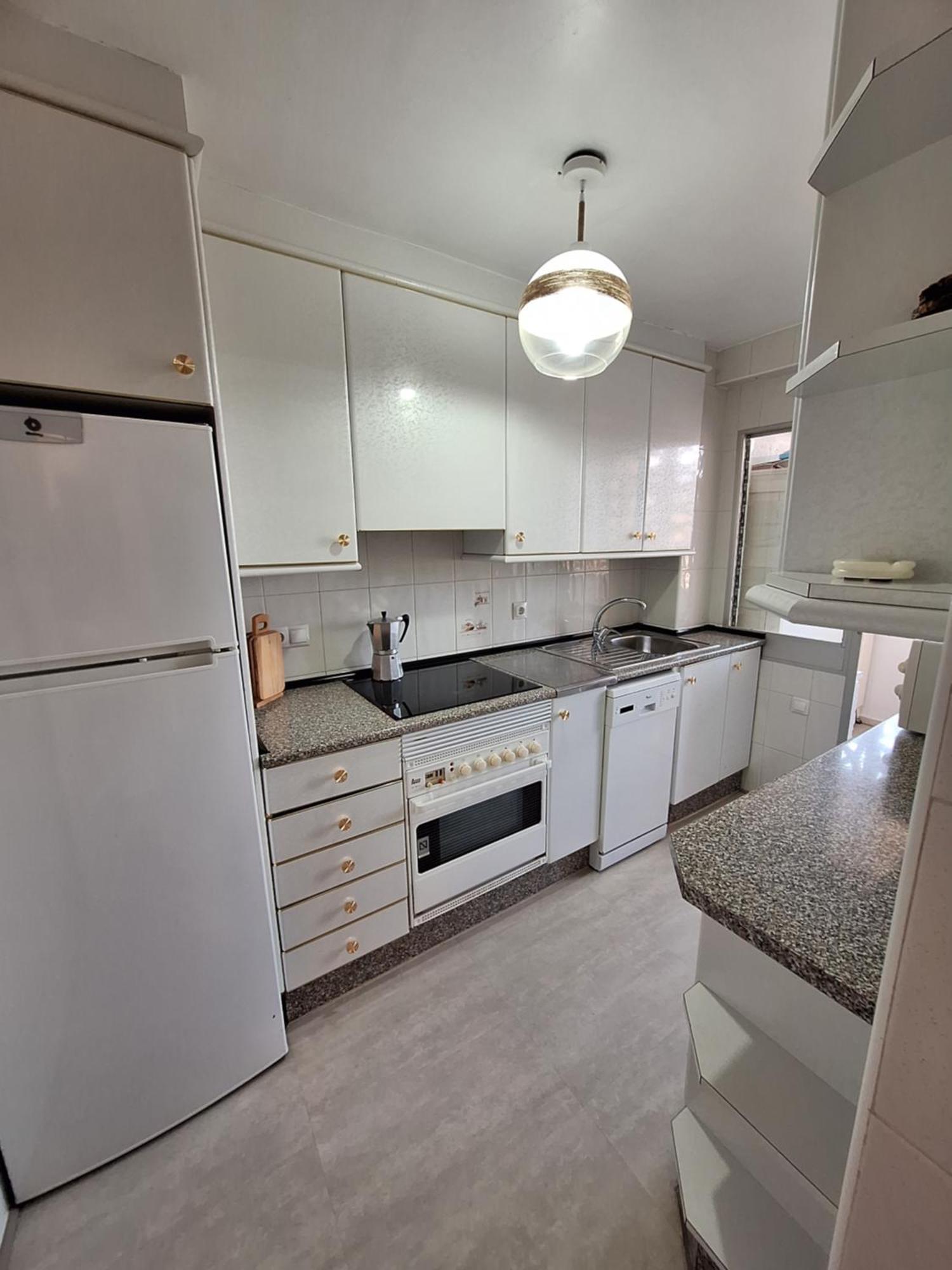 Beautiful 2 Bedrooms Aparatament Бенидорм Экстерьер фото